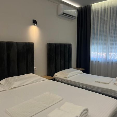 Checkpoint Tirana Apartments מראה חיצוני תמונה